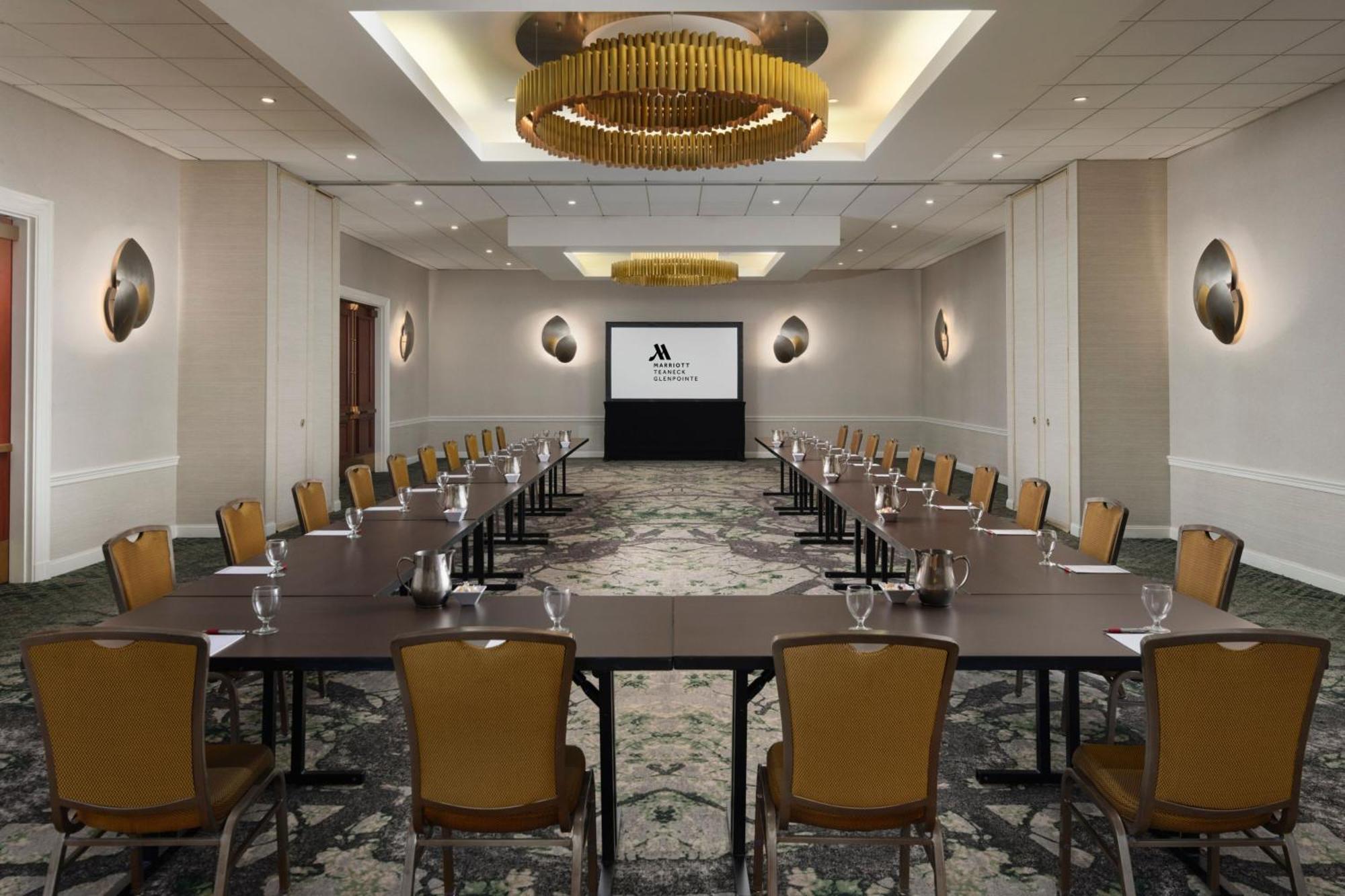Teaneck Marriott At Glenpointe Exterior foto